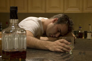 alcoholic-symptoms